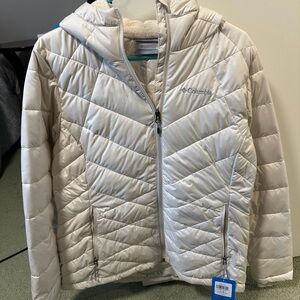 Columbia Cream Quilted Hooded Jacket